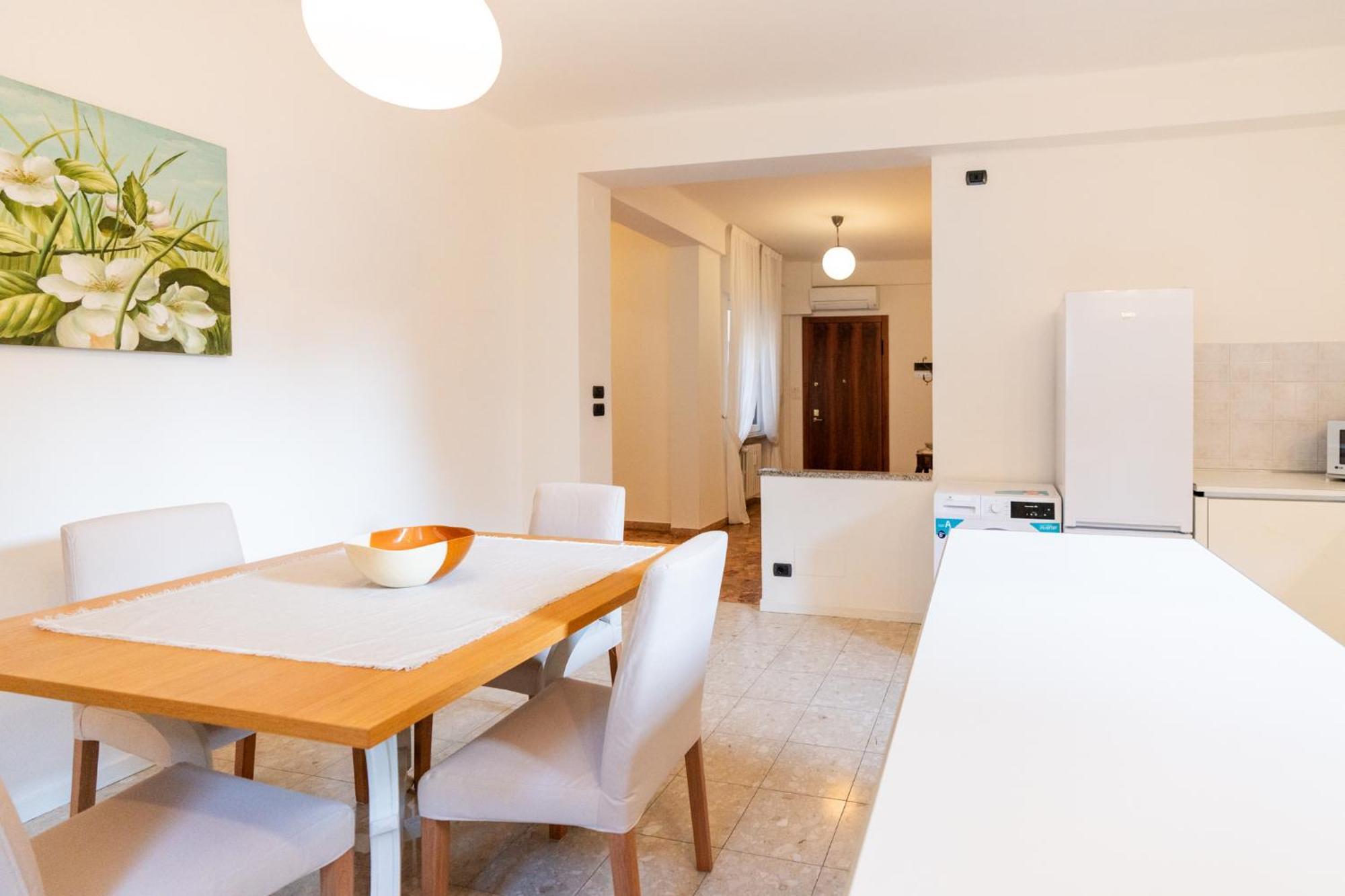 Domus Verona - Elegante Residenza Con Affaccio Su Porta Leoni Pokój zdjęcie