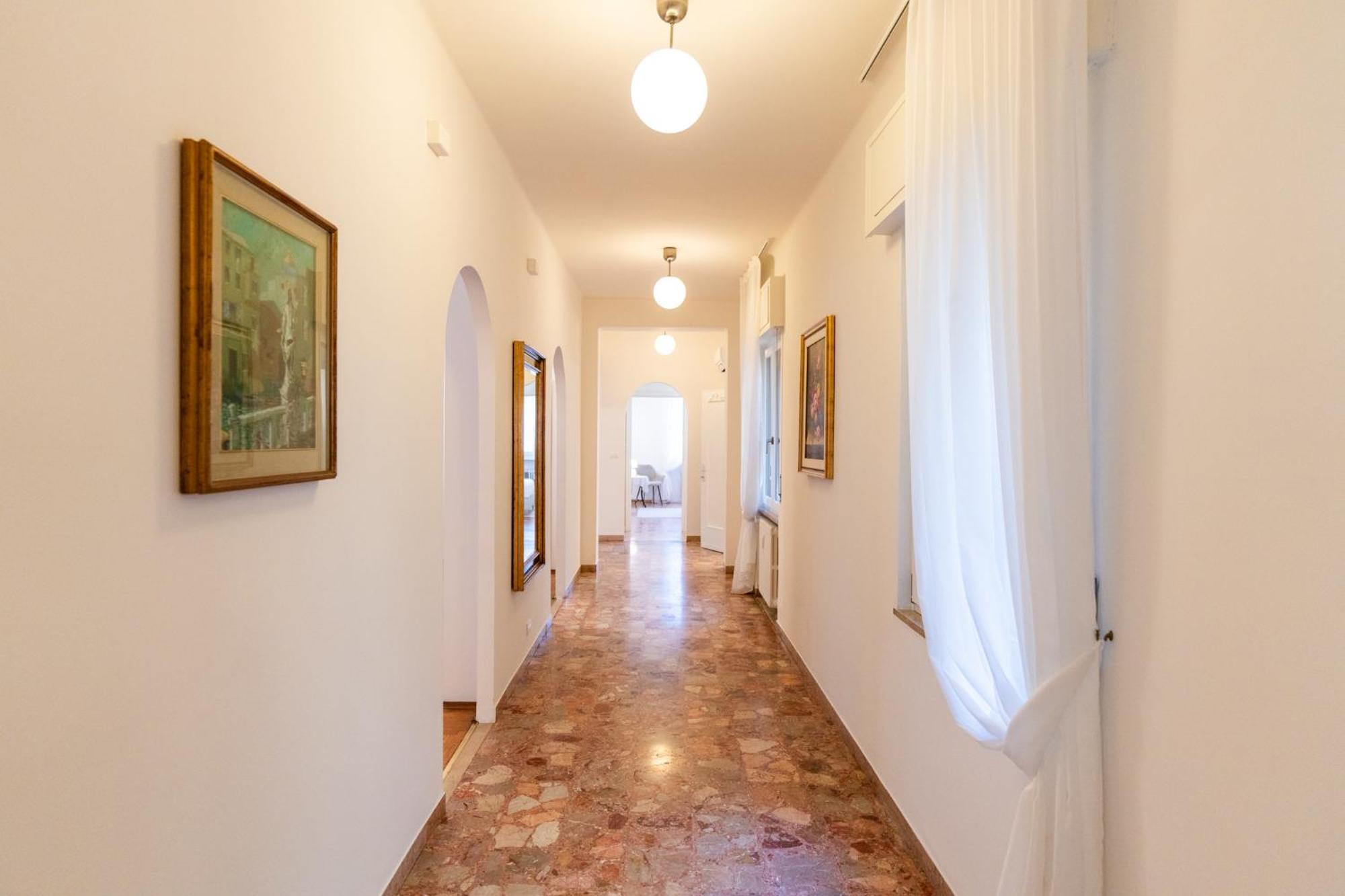 Domus Verona - Elegante Residenza Con Affaccio Su Porta Leoni Pokój zdjęcie