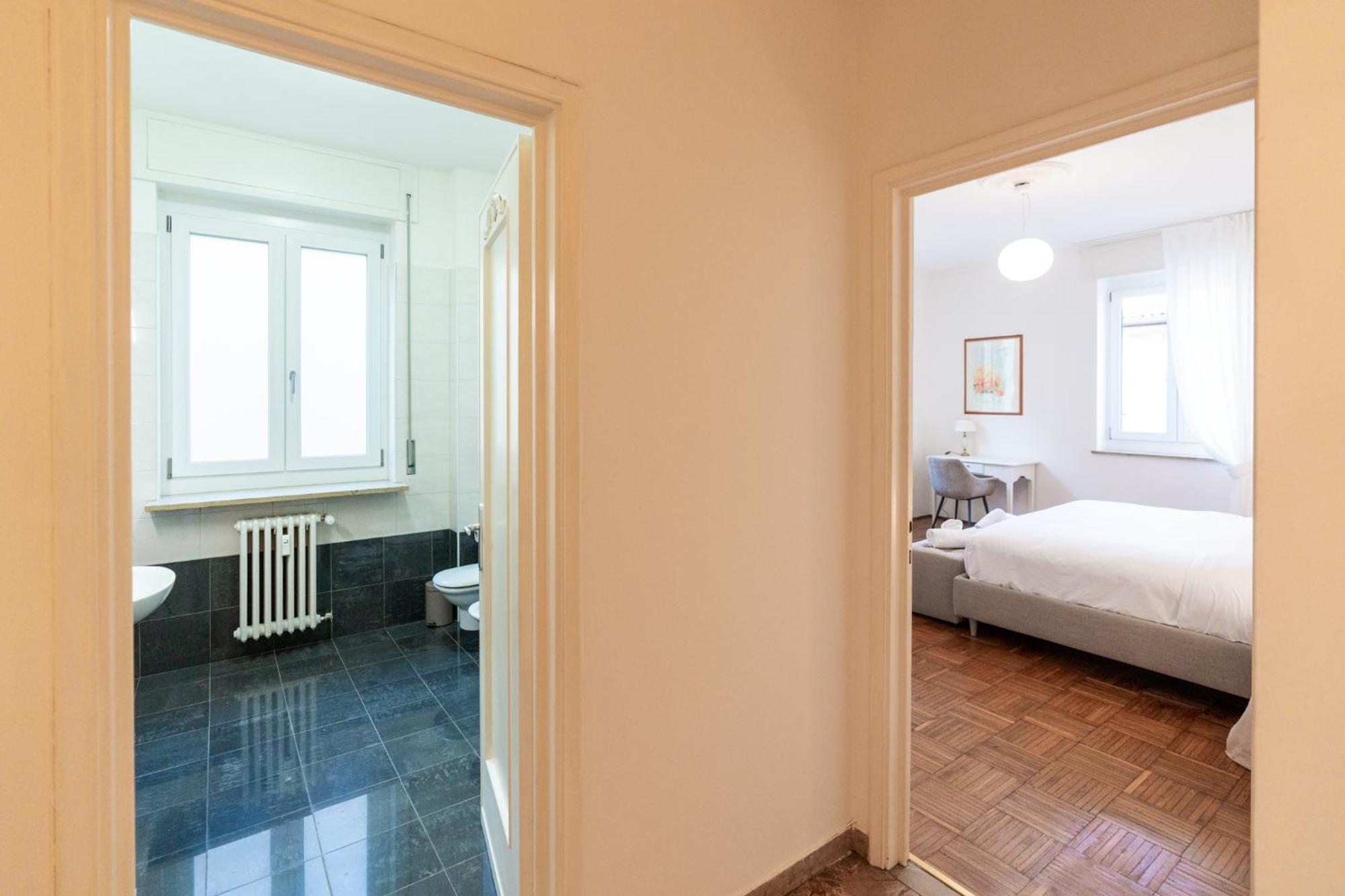 Domus Verona - Elegante Residenza Con Affaccio Su Porta Leoni Pokój zdjęcie