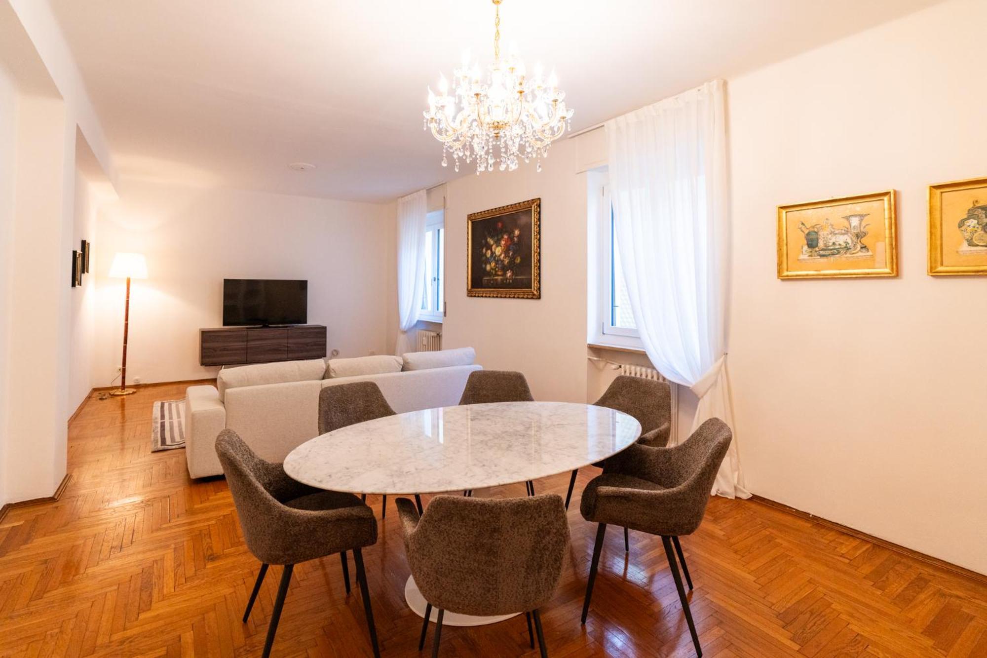 Domus Verona - Elegante Residenza Con Affaccio Su Porta Leoni Pokój zdjęcie